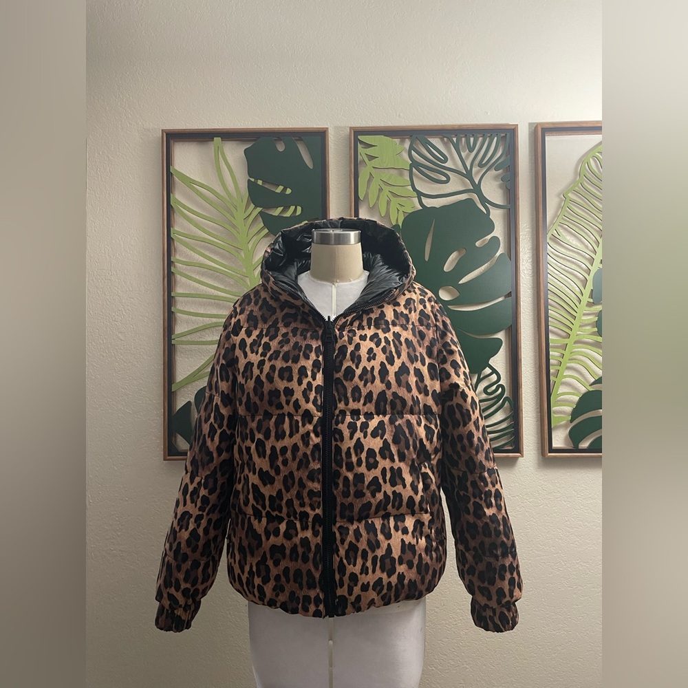 Alice and Olivia Durham Reversible Puffer Black Hoodie Jacket - Picture 14 of 16